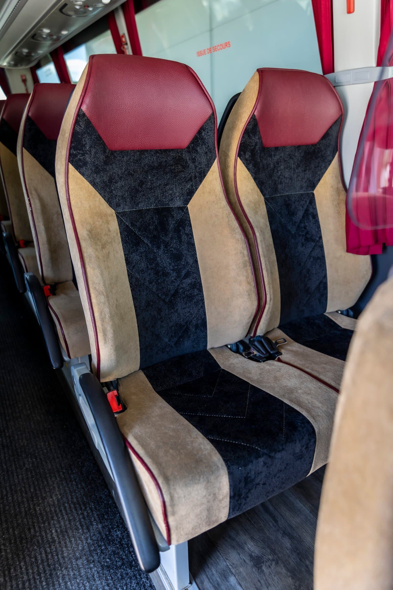 Autocar Tourisme Autocars Maron - Photo 3